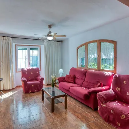 Holiday home Cal Noi L'Escala